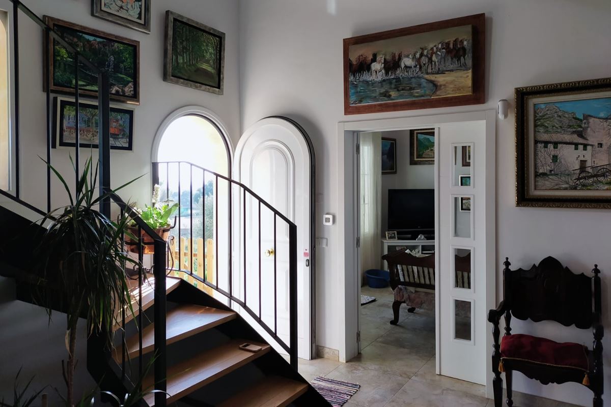 Schöne Villa mit herrlichem Blick bis zur Bucht von Palma